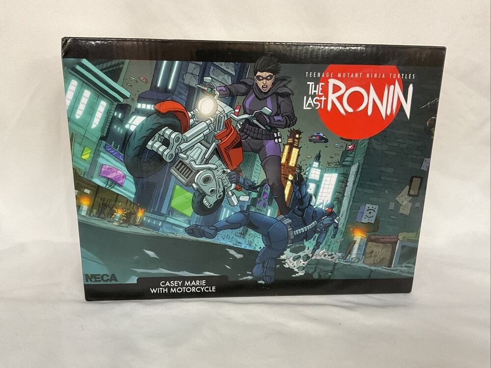 NEW NECA TMNT THE LAST RONIN CASEY MARIE MOTORCYCLE FIGURINE
